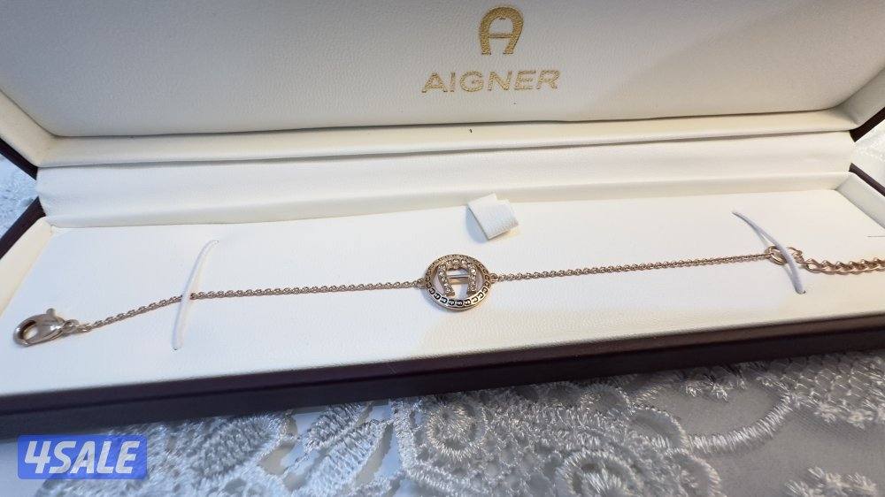 Aigner women original bracelet5