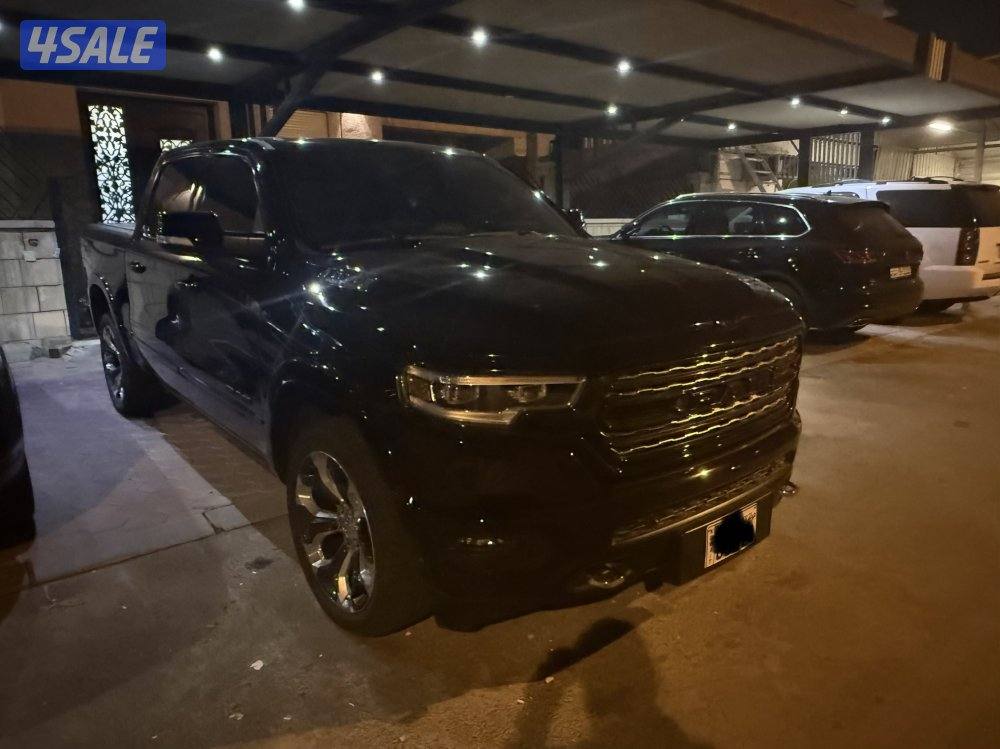 Limited النسخة التذكارية1