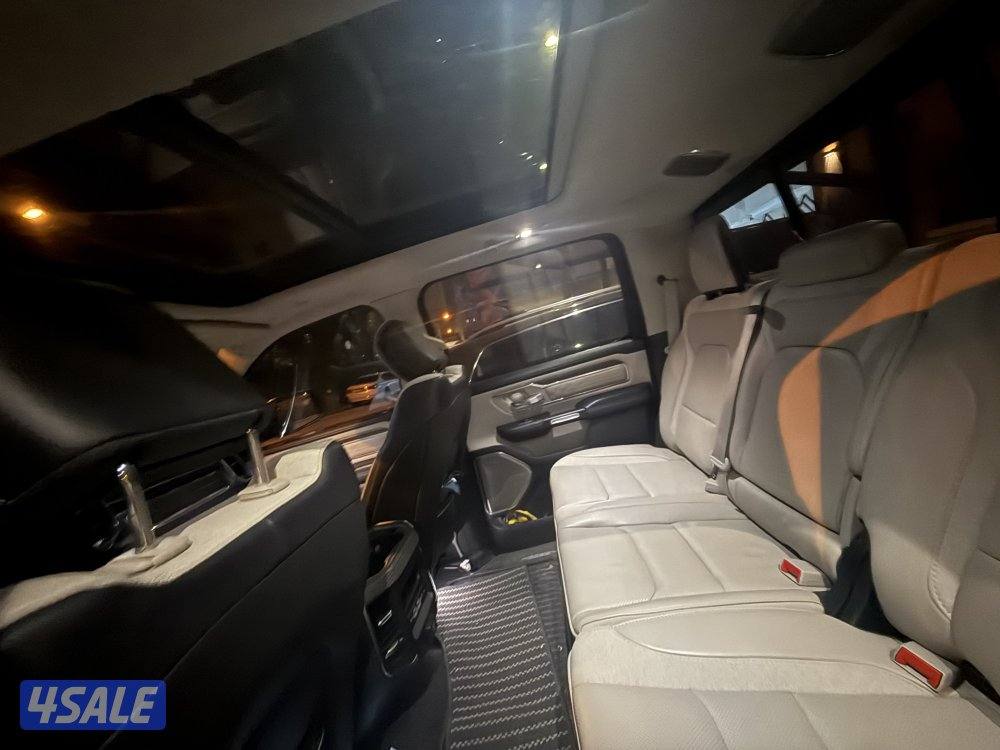 Limited النسخة التذكارية3