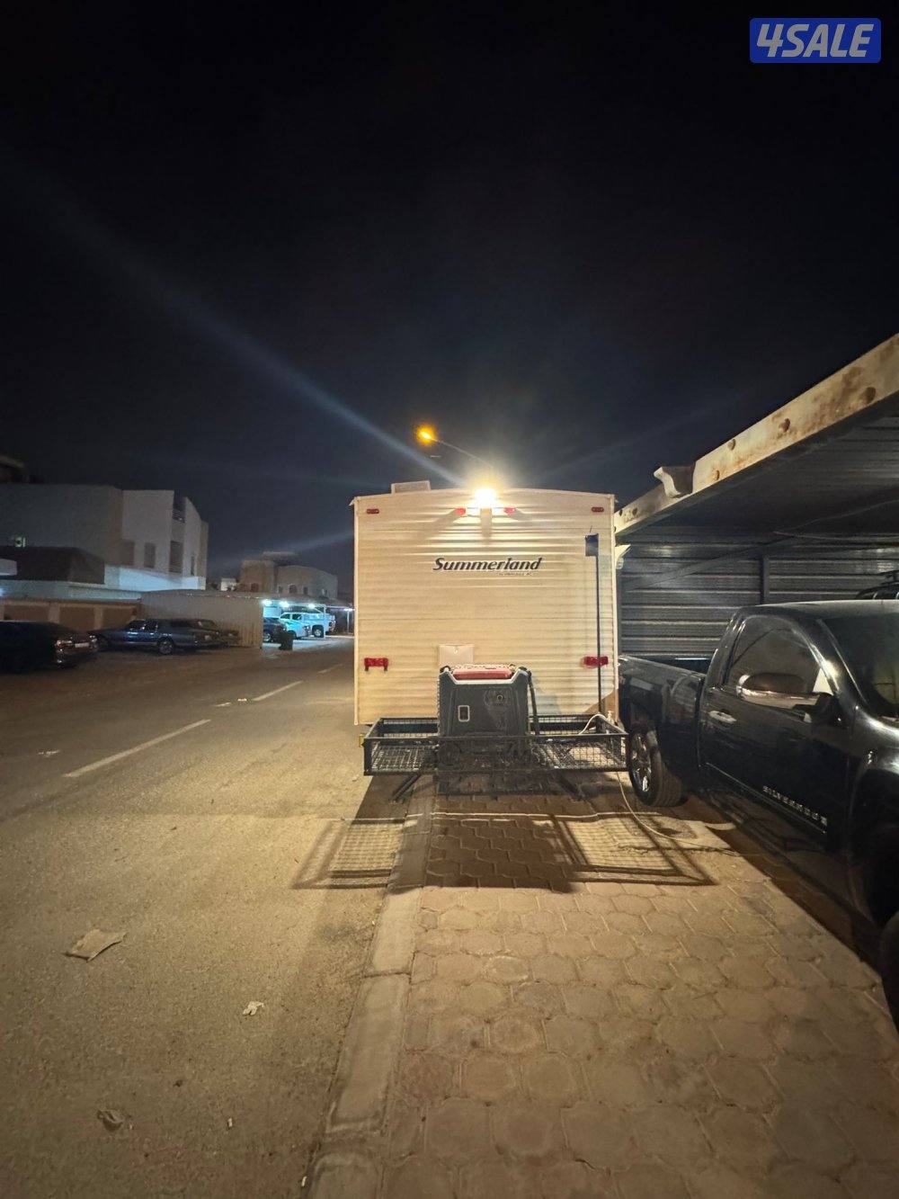 للبيع كرفان سمر لاند ٢٠١٣مجهز بالكامل مايحتاج له ولا شي اضافي عبه ماي3