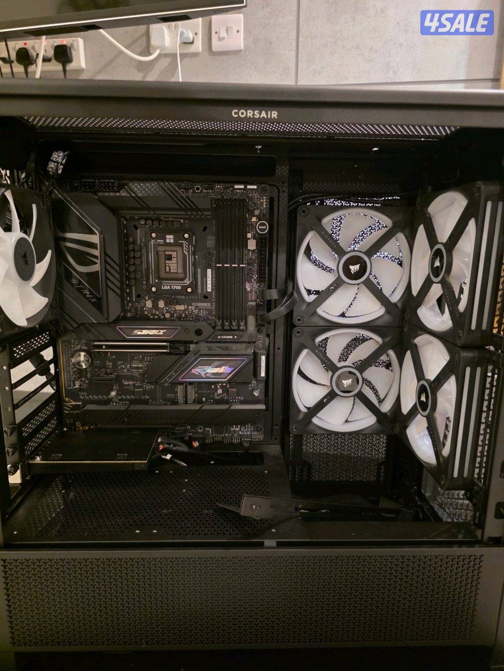 rog Strix Z790-F II Motherboard with Asus thunderboltex 44