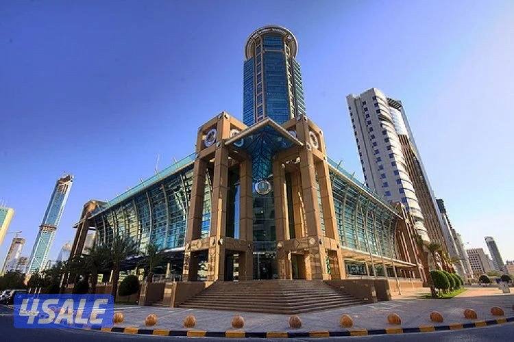 محل للبيع بمجمع دار العوضي على الشارع مباشرة0