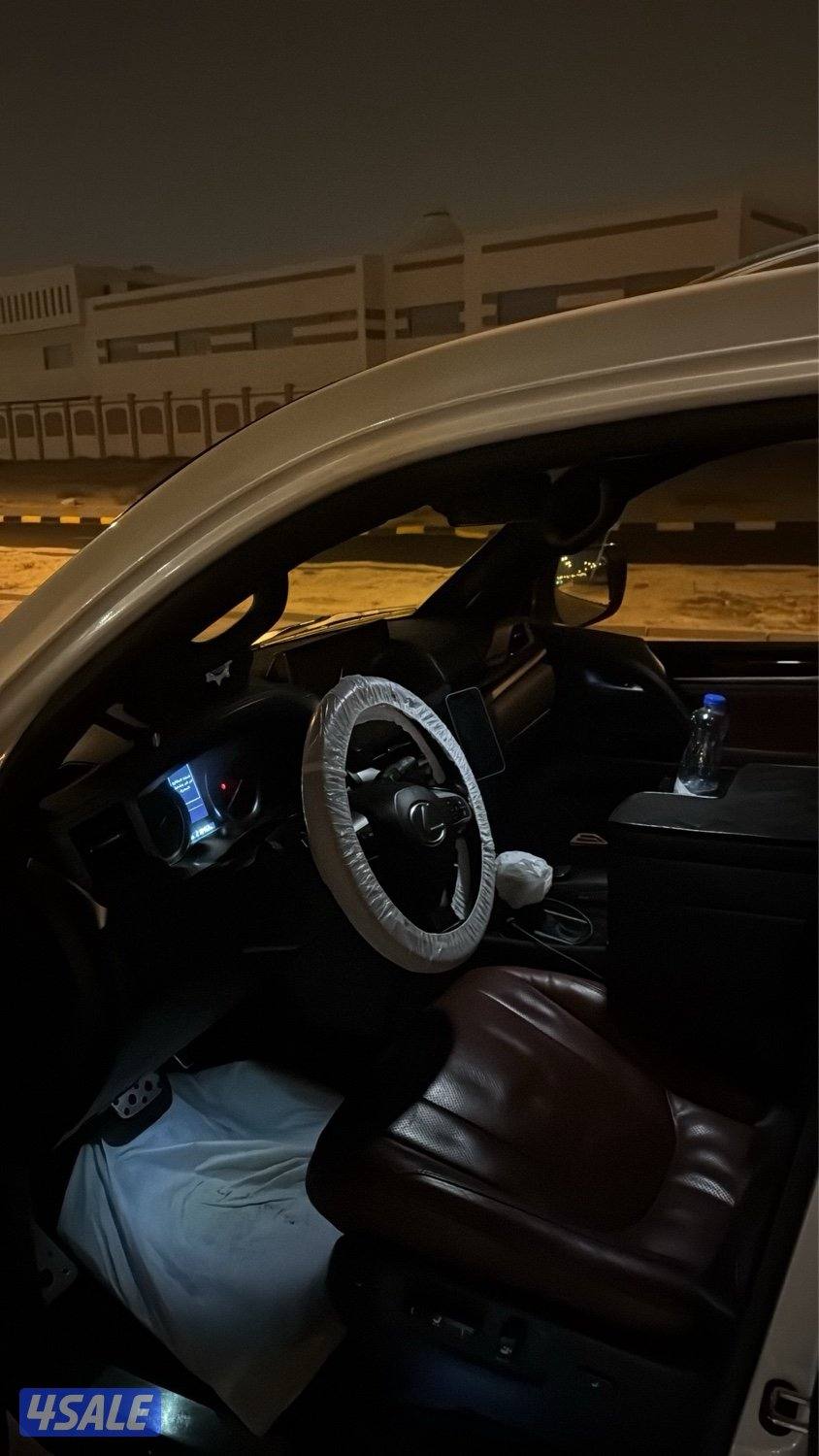 للبيع جيب لكزس وارد قطر2