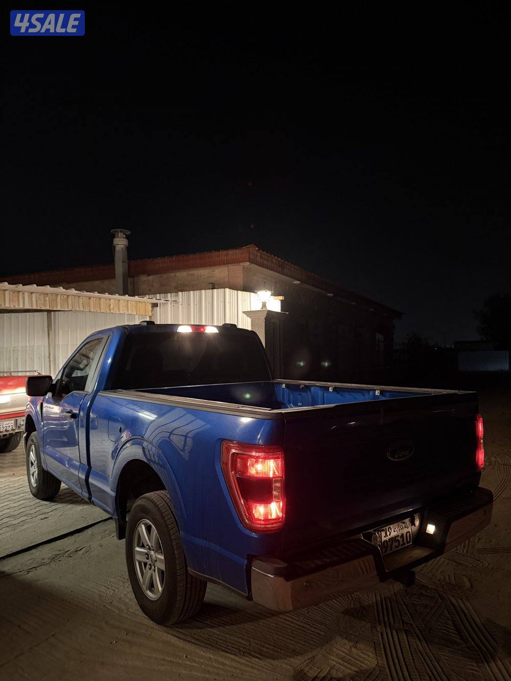 للبيع f-150 موديل 2021 ماشي 133 الف3