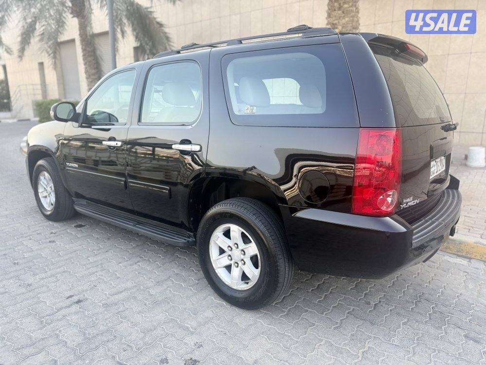 للببع يوكن موديل 2011 _ YUKON4