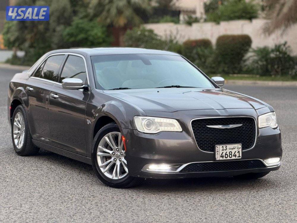 كرايسلر // C 300  V8  // 2015  // صبغ الوكالة2