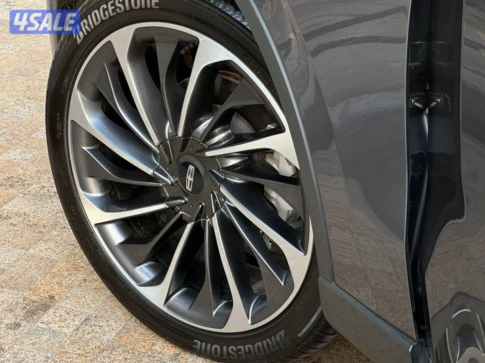 لنكولنAVIATOR موديل2022 عداد51الف وارد الغانم تحت الكفاله+سيرفس منتظم4