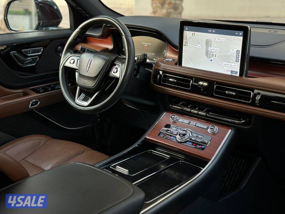 لنكولنAVIATOR موديل2022 عداد51الف وارد الغانم تحت الكفاله+سيرفس منتظم6