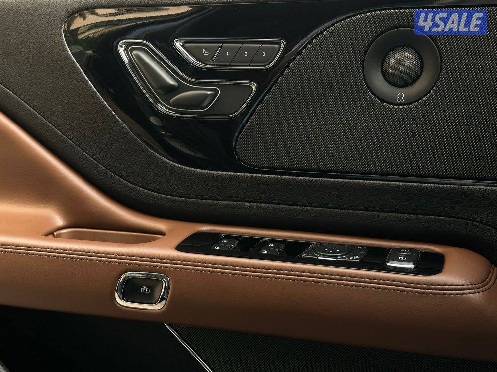 لنكولنAVIATOR موديل2022 عداد51الف وارد الغانم تحت الكفاله+سيرفس منتظم12