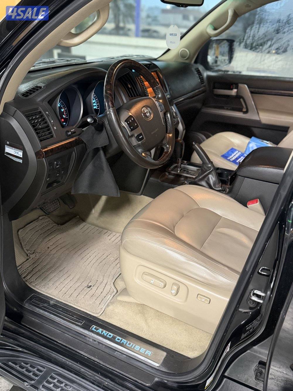 Land Cruise VXR 201012