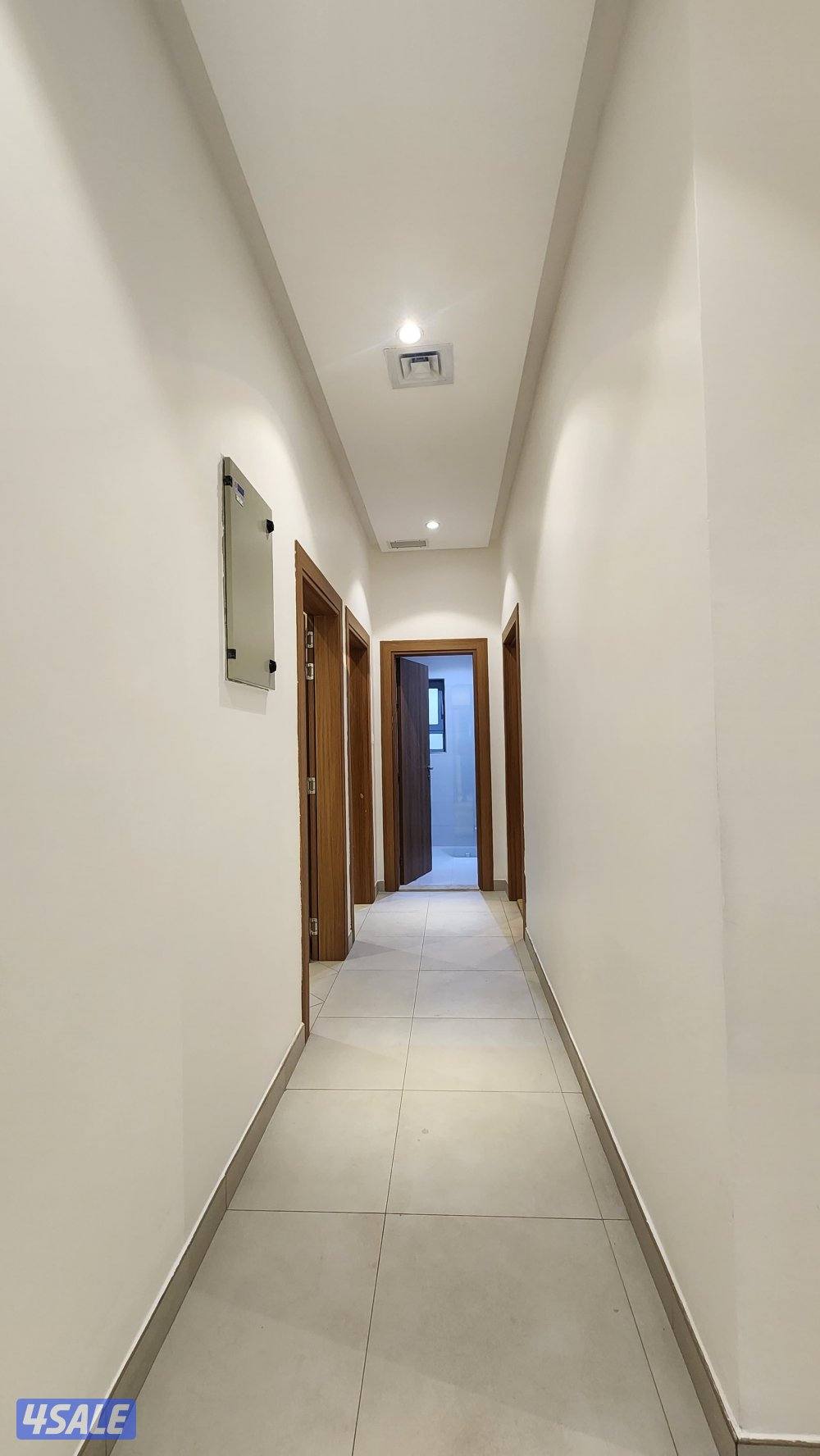 شقة VIP للإيجار منطقة الشهداء 3 غرف1