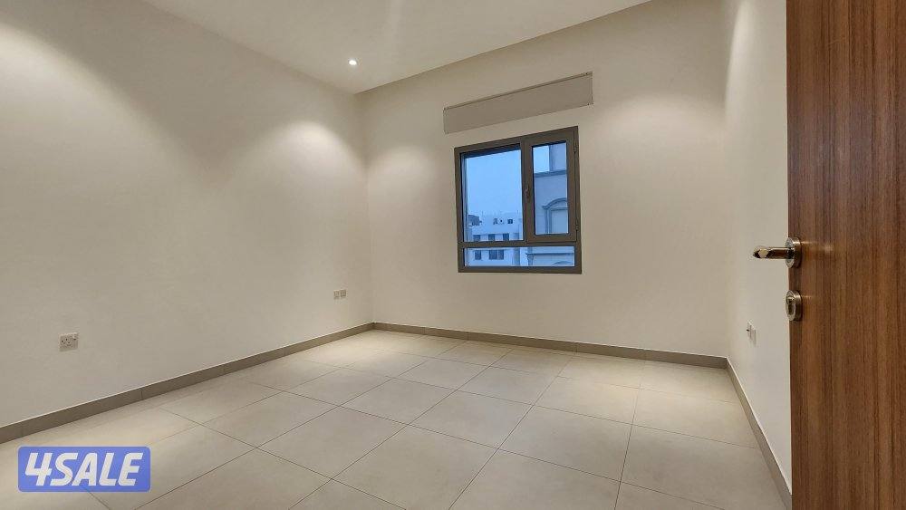 شقة VIP للإيجار منطقة الشهداء 3 غرف4