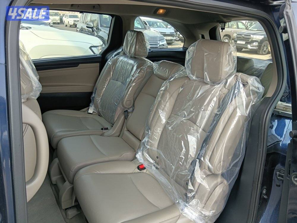 هوندا أوديسي موديل ٢٠٢٣ وارد الوكالة ماشي ١٠٠الف كم صبغ الوكالة6