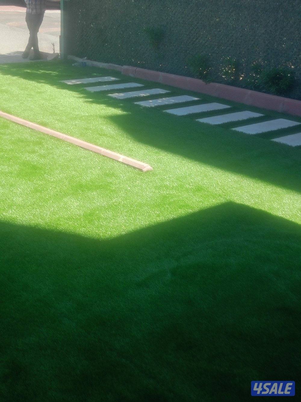 تنسيق حدائق تركيب ثيل طبيعي وصناعي وسياج بأفضل سعر9