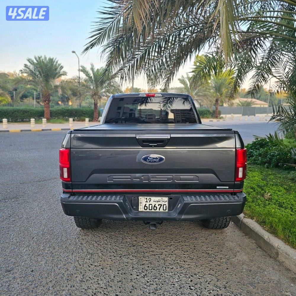Ford F150 lariat 20185