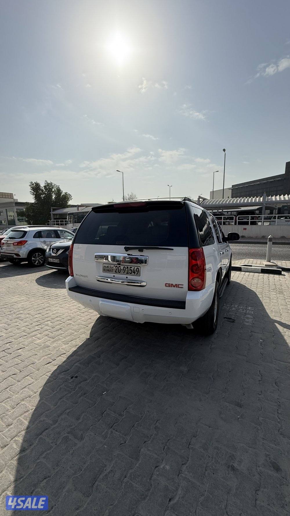 للبيع يوكن بهبهاني موديل ٢٠١٣ صبغ الوكاله بالكامل بحاله الوكاله شرط6