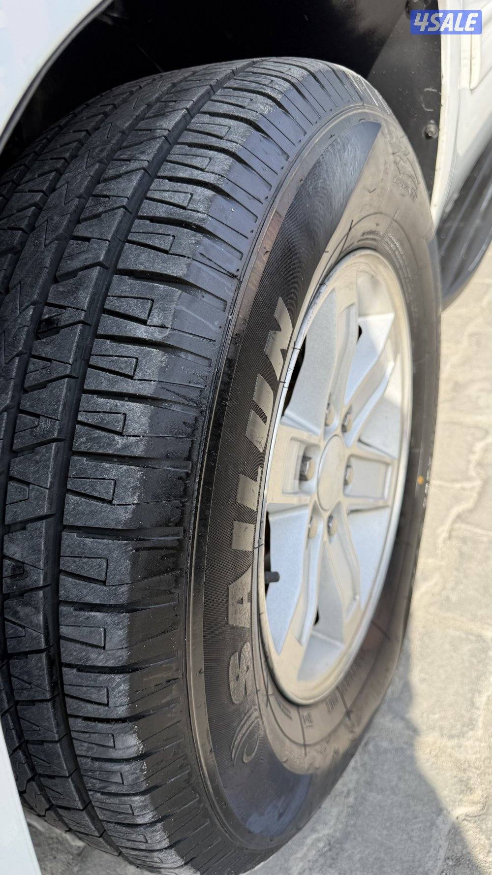 للبيع يوكن بهبهاني موديل ٢٠١٣ صبغ الوكاله بالكامل بحاله الوكاله شرط8