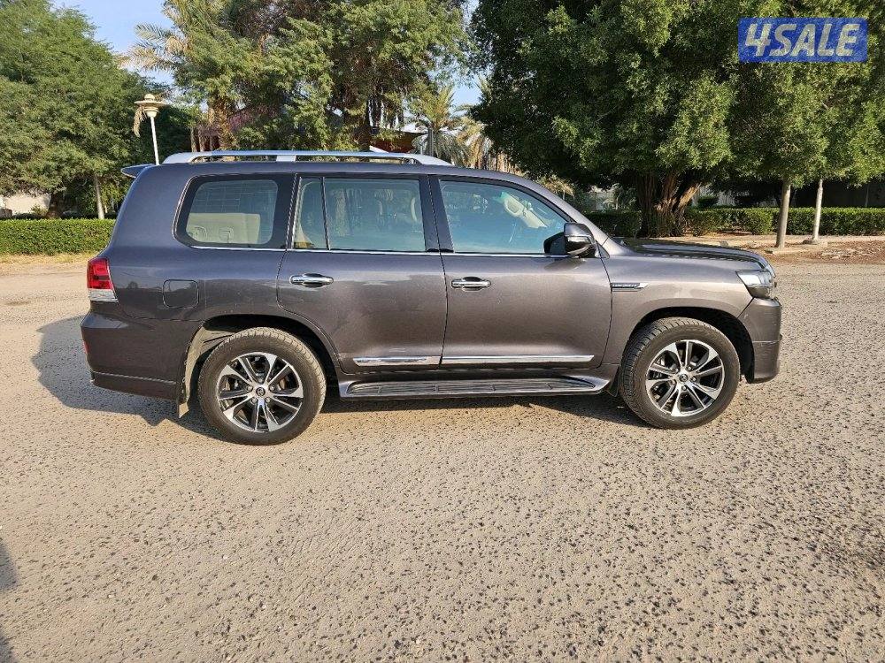 لاند GXR grand touring 20205