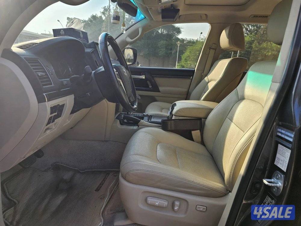 لاند GXR grand touring 20208