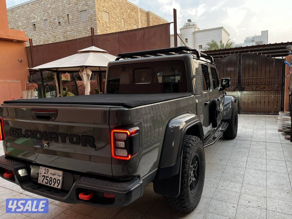 Jeep Gladiator Sand Runner جيب قلادييتر ساند رنر1
