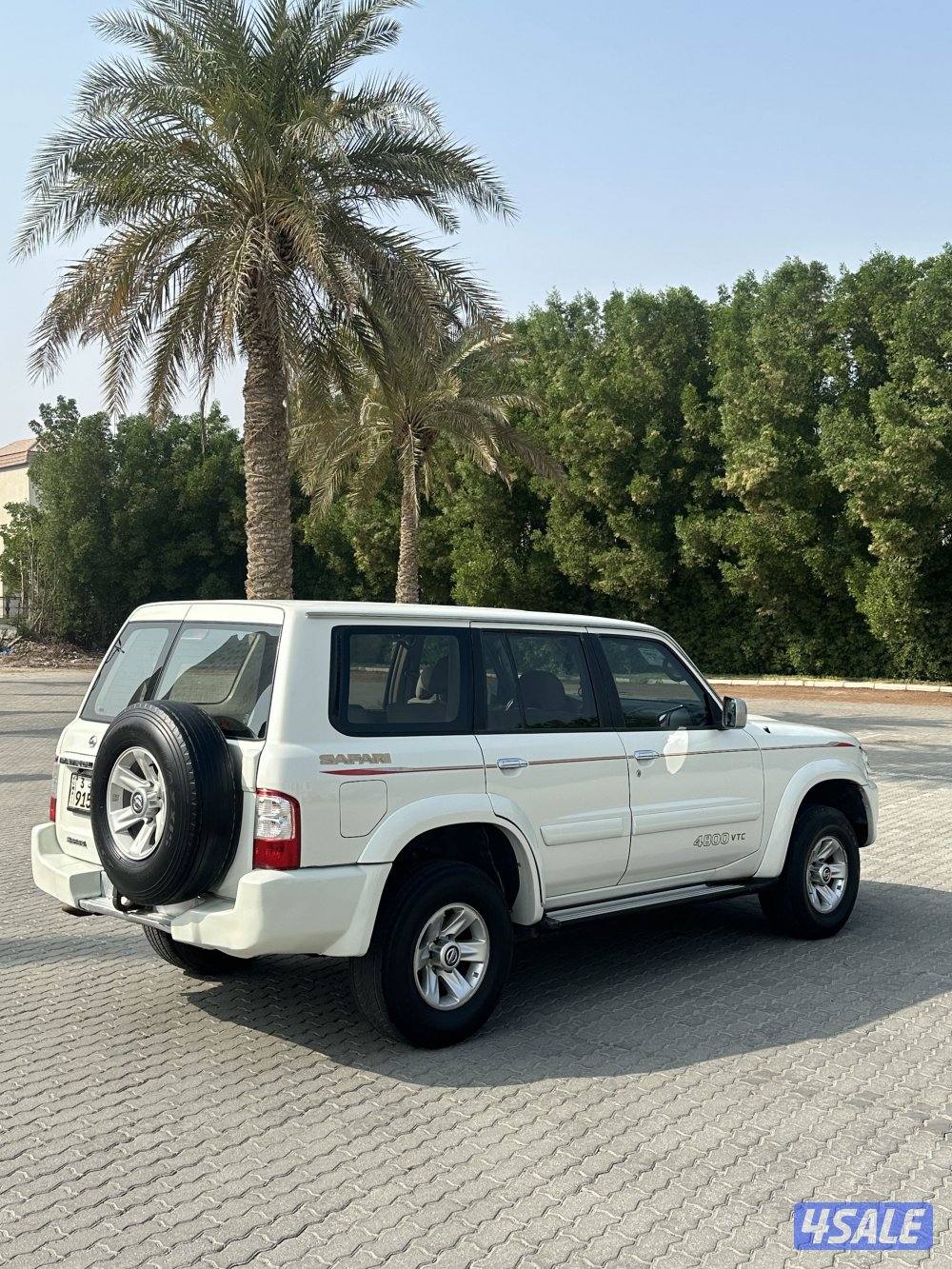 سوبر سفاري 2004  قير عادي2