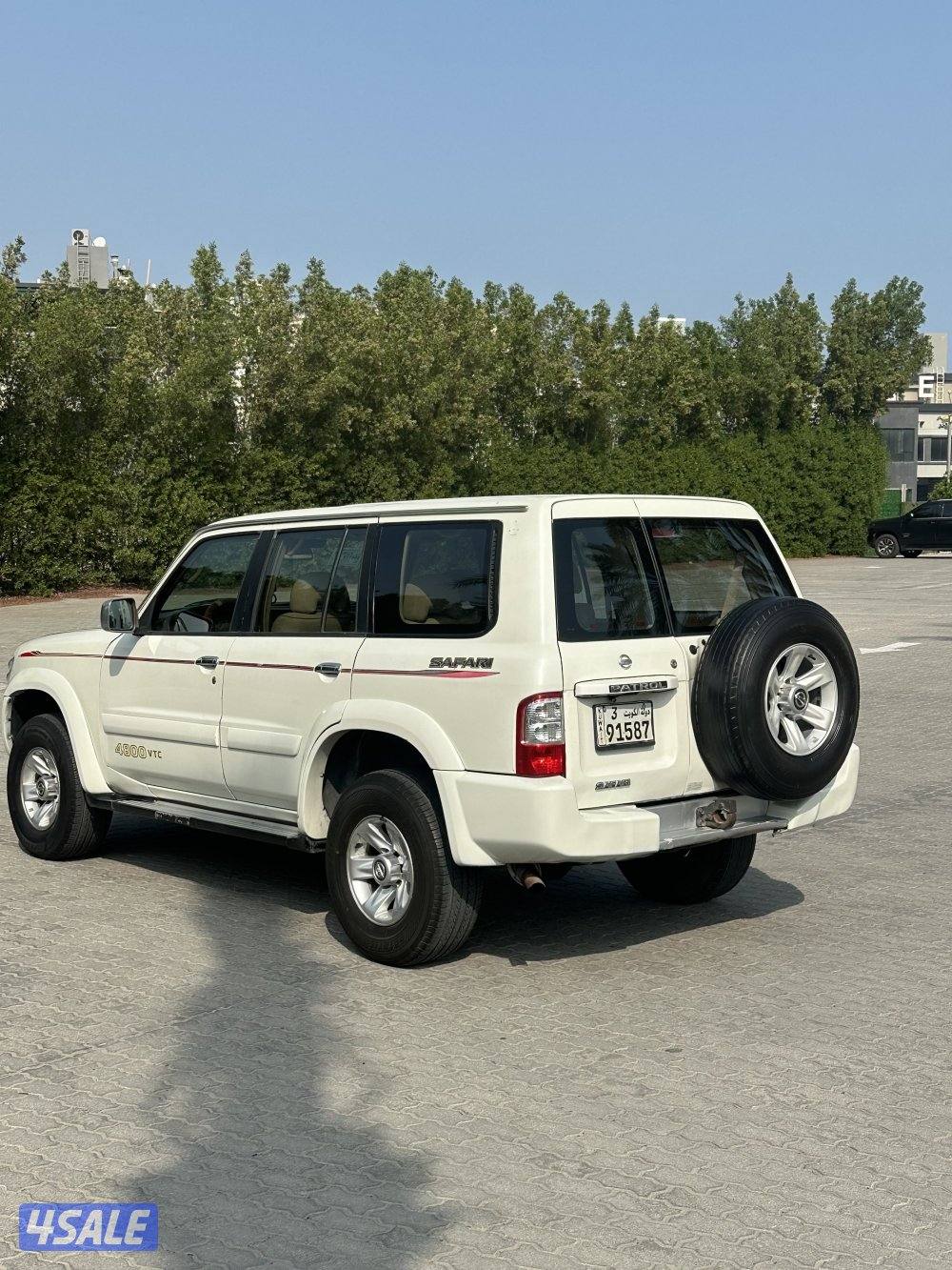 سوبر سفاري 2004  قير عادي4