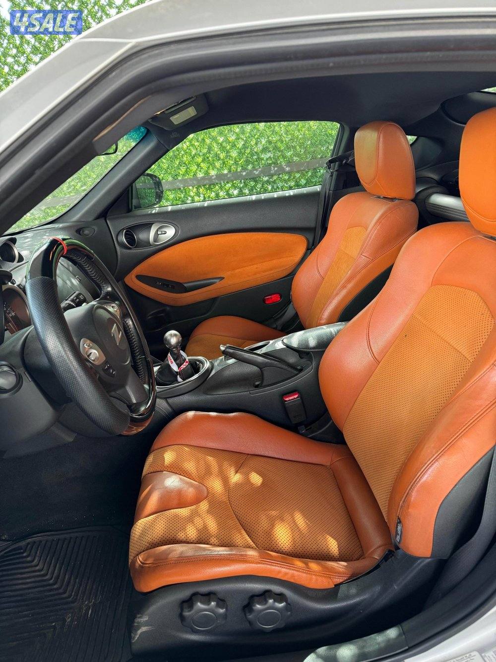 نيسان زد 370 موديل ٢٠١٤ ماشي ١٥٠ شرط الفحص قير ماكينه شاصي يوجد أصباغ2