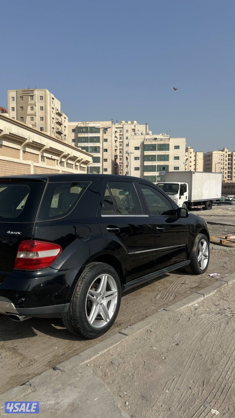 مرسيدس بنز ml500 موديل 2008 بحاله جيده13