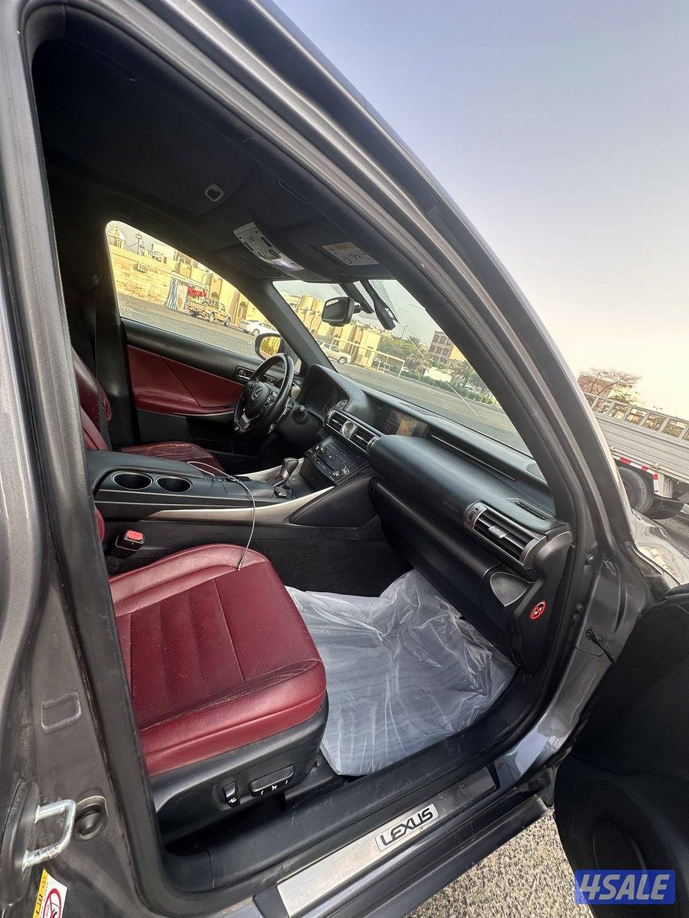 للبيع لكزس1