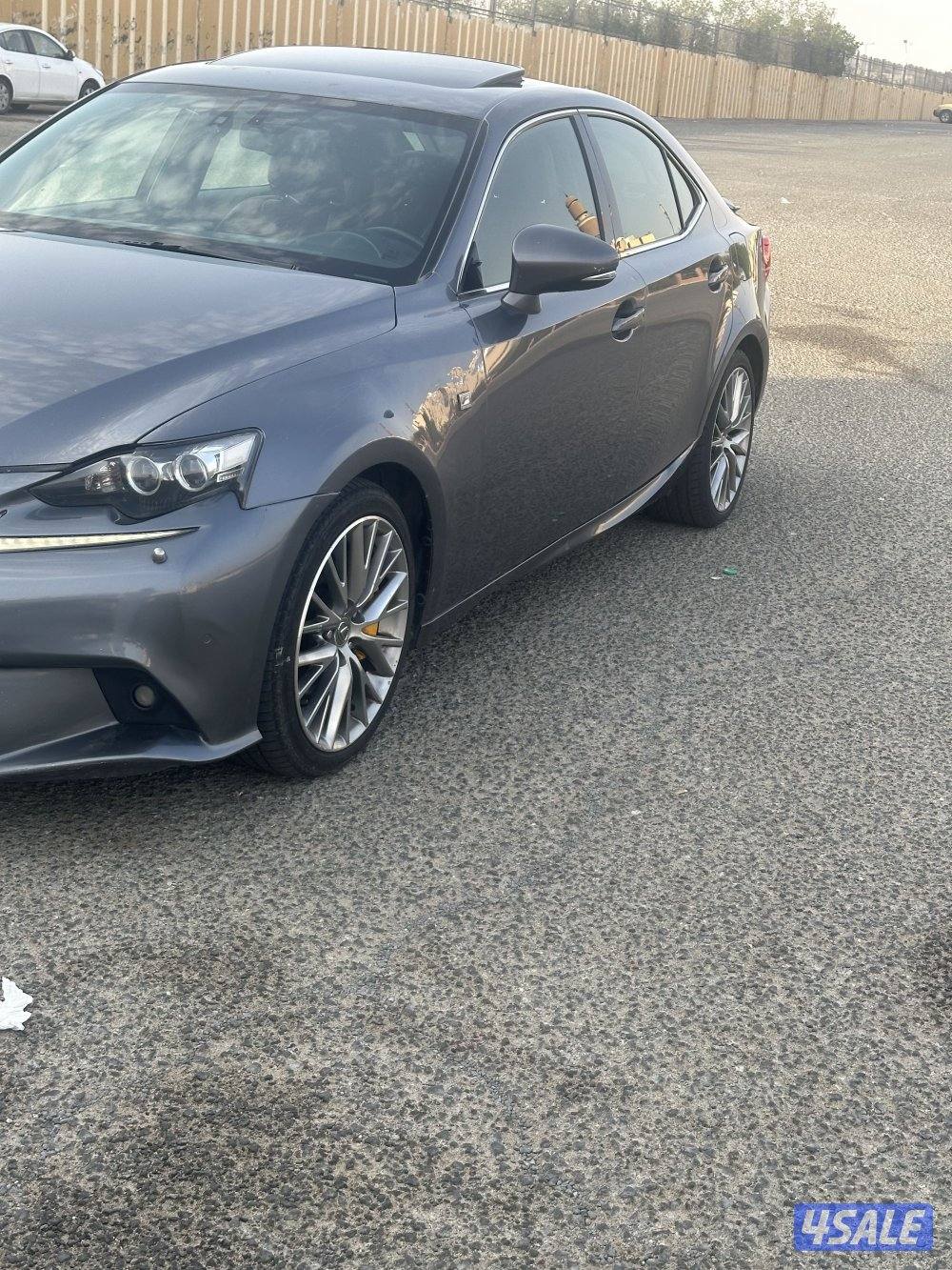 للبيع لكزس5