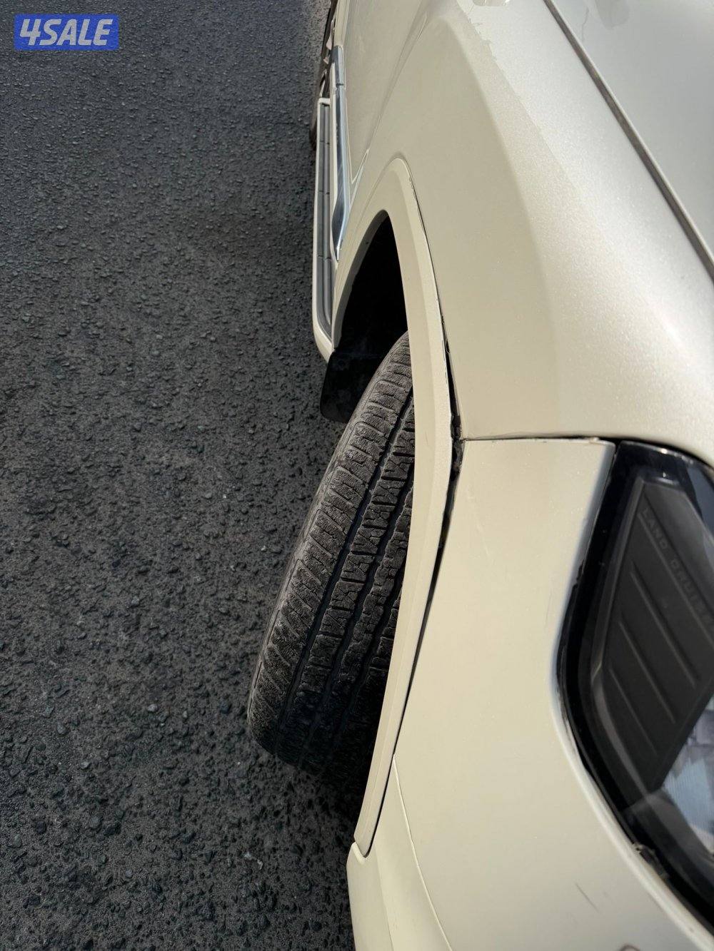 للبيع تويوتا لاند كروزر GXR موديل 20239