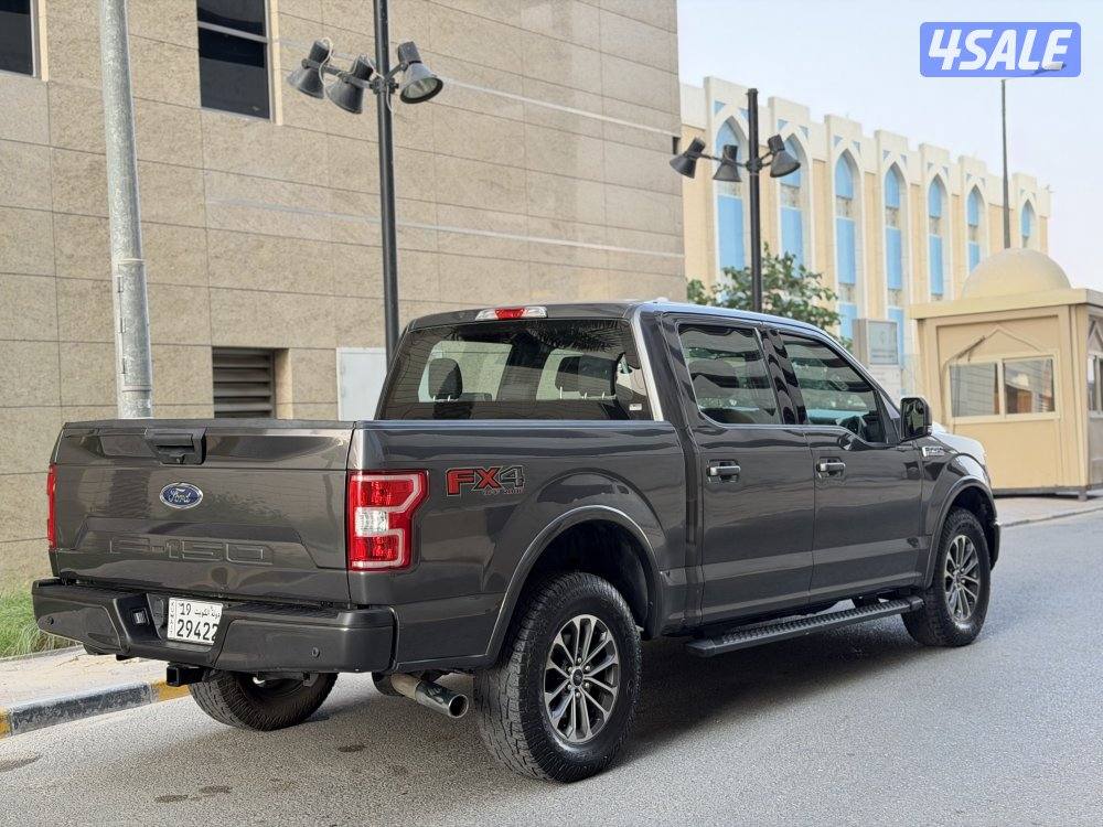 فورد F150 قير ارضي FX4 موديل 2020 ثمانيه سلندر وارد الغانم بحالة وكاله5