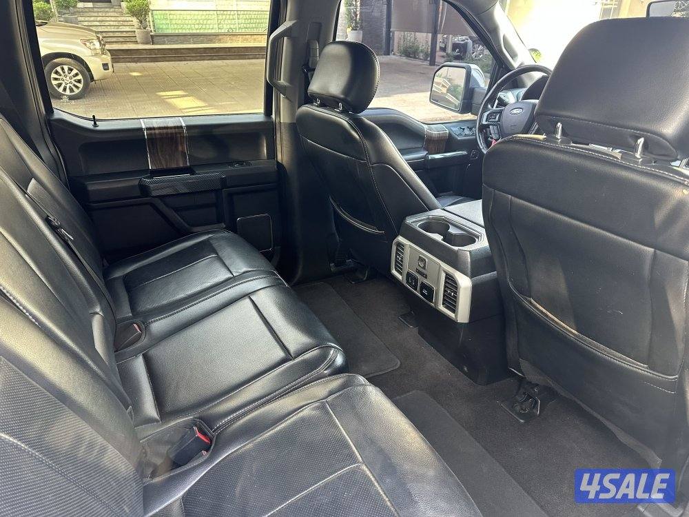 للبيع وانيت فورد لاريت3