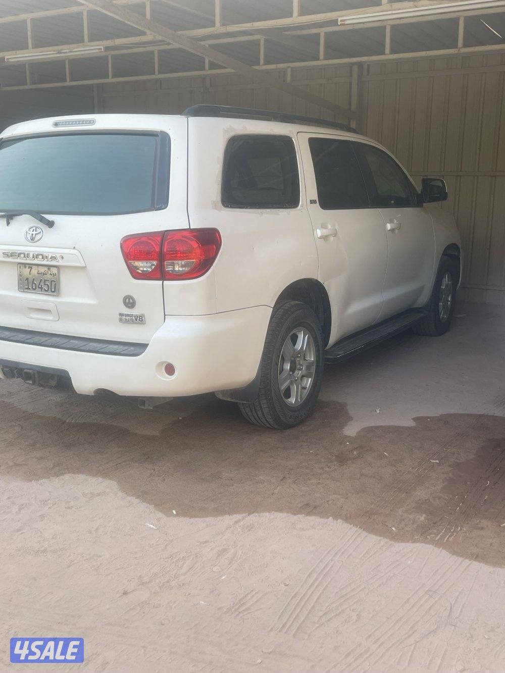 جيب سيكويا موديل ٢٠١٠0
