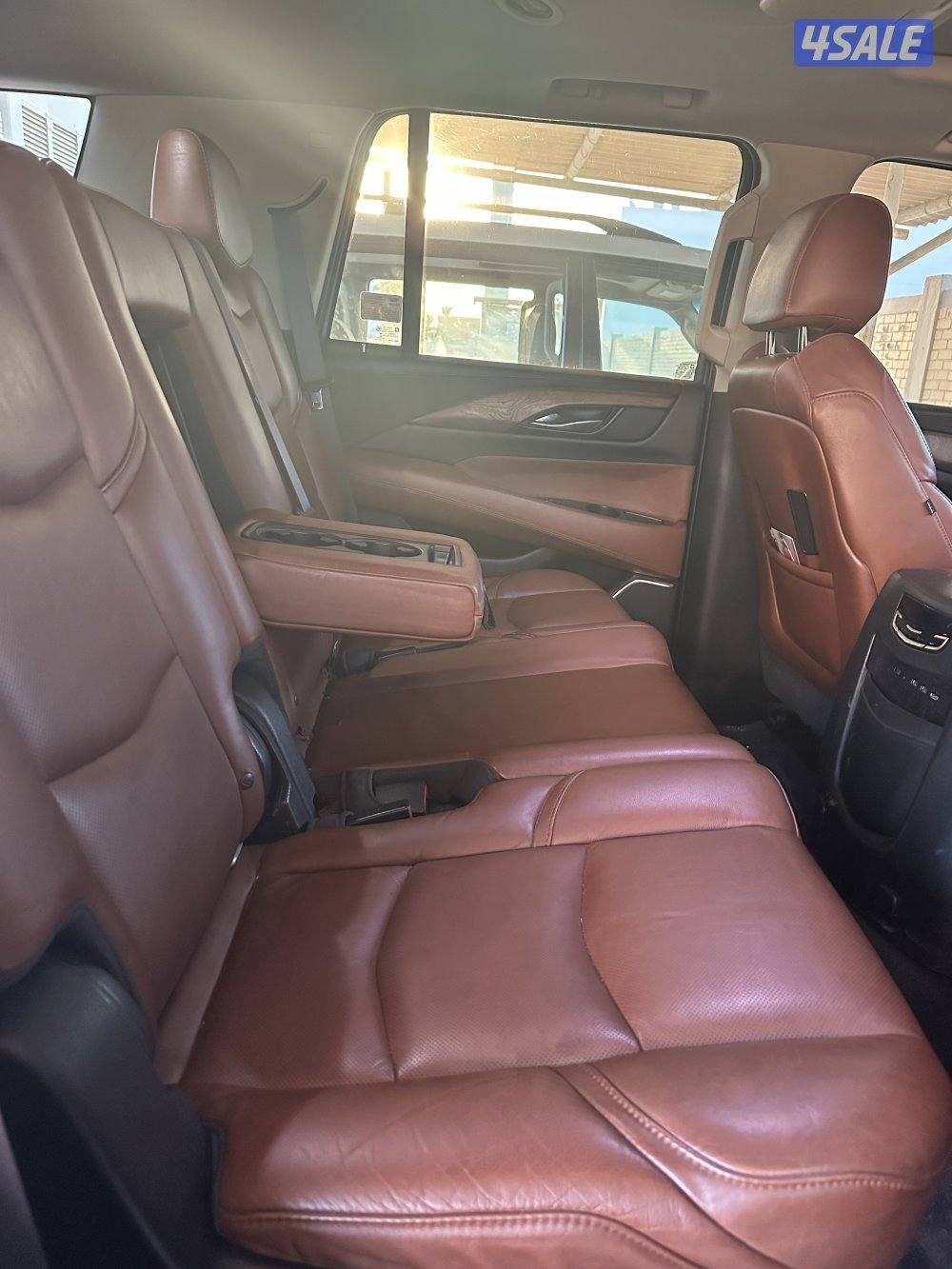 للبيع كاديلاك اسكاليد ٢٠١٧2