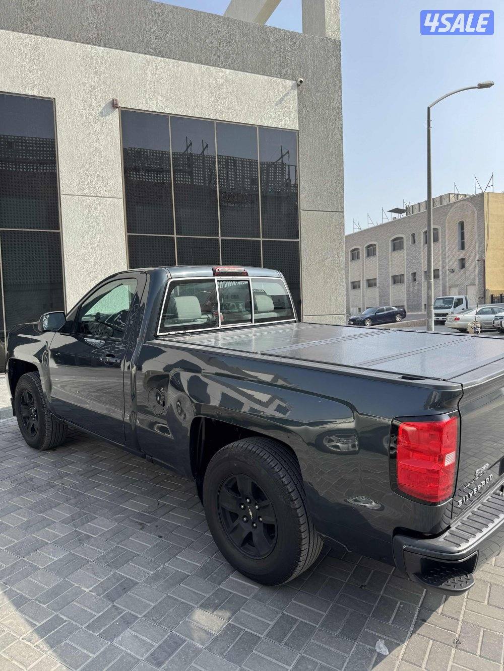 للبيع سلفرادو 20174