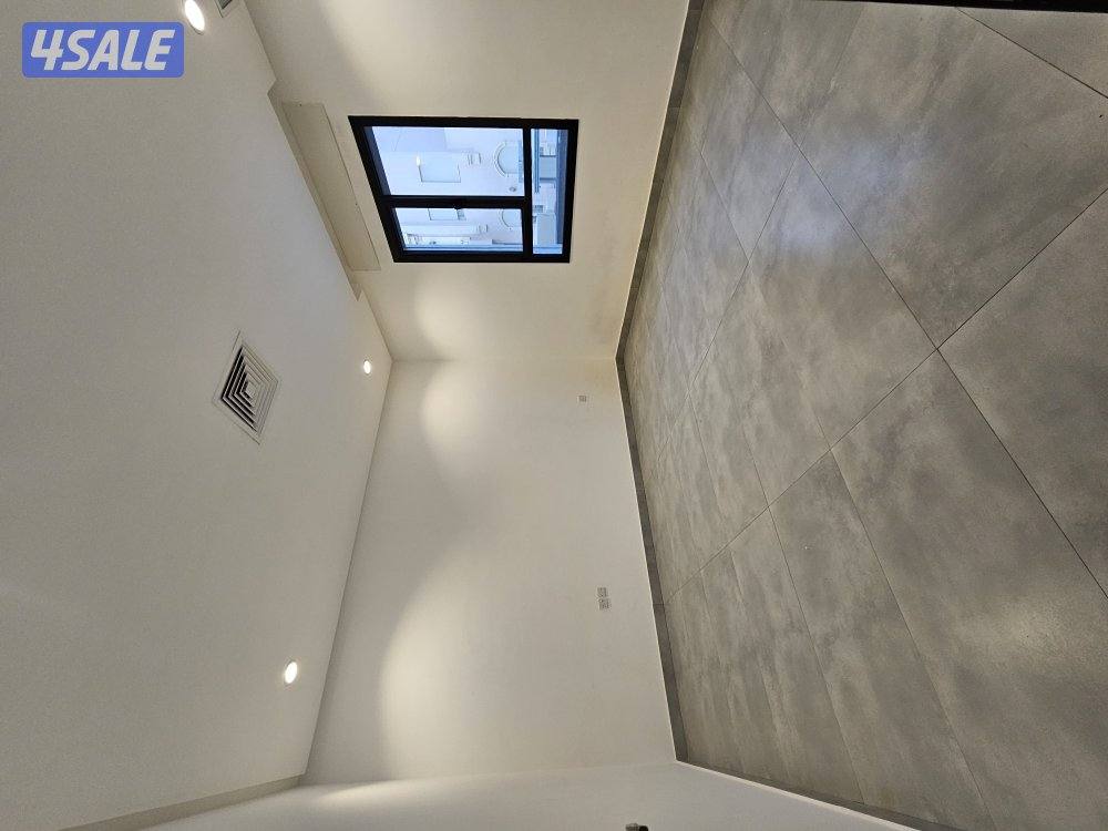 للايجار شقه مساحات كبيره ارضيه4