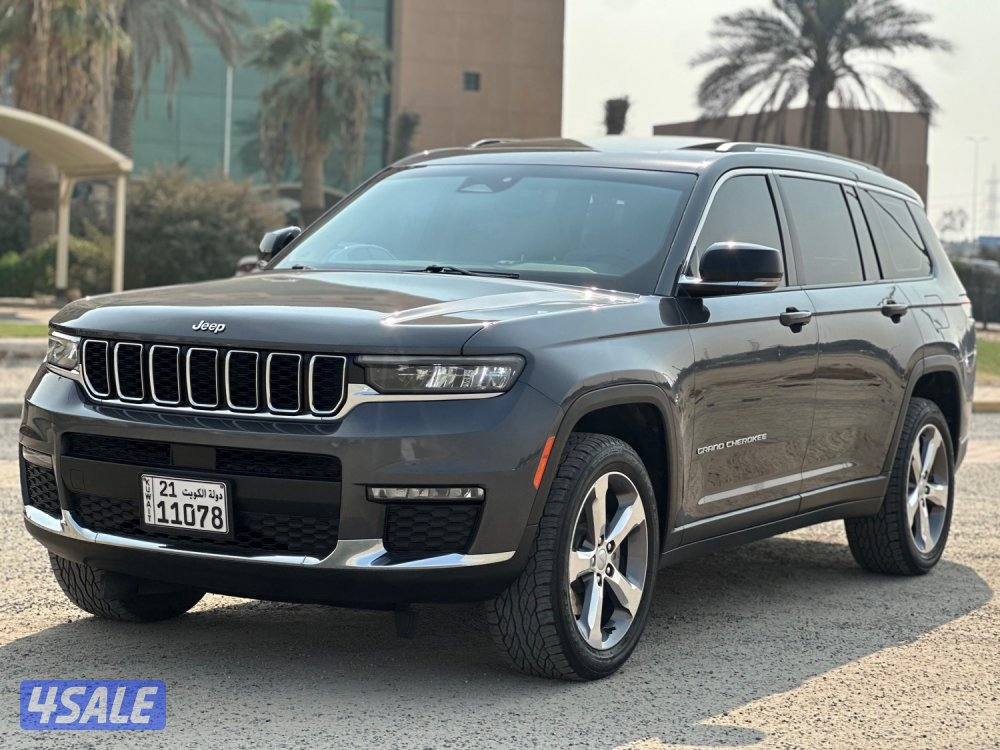 للبيع جراند شيروكي LIMITED L ماشي ٦٨ الف كيلو1