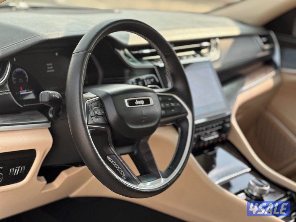 للبيع جراند شيروكي LIMITED L ماشي ٦٨ الف كيلو7