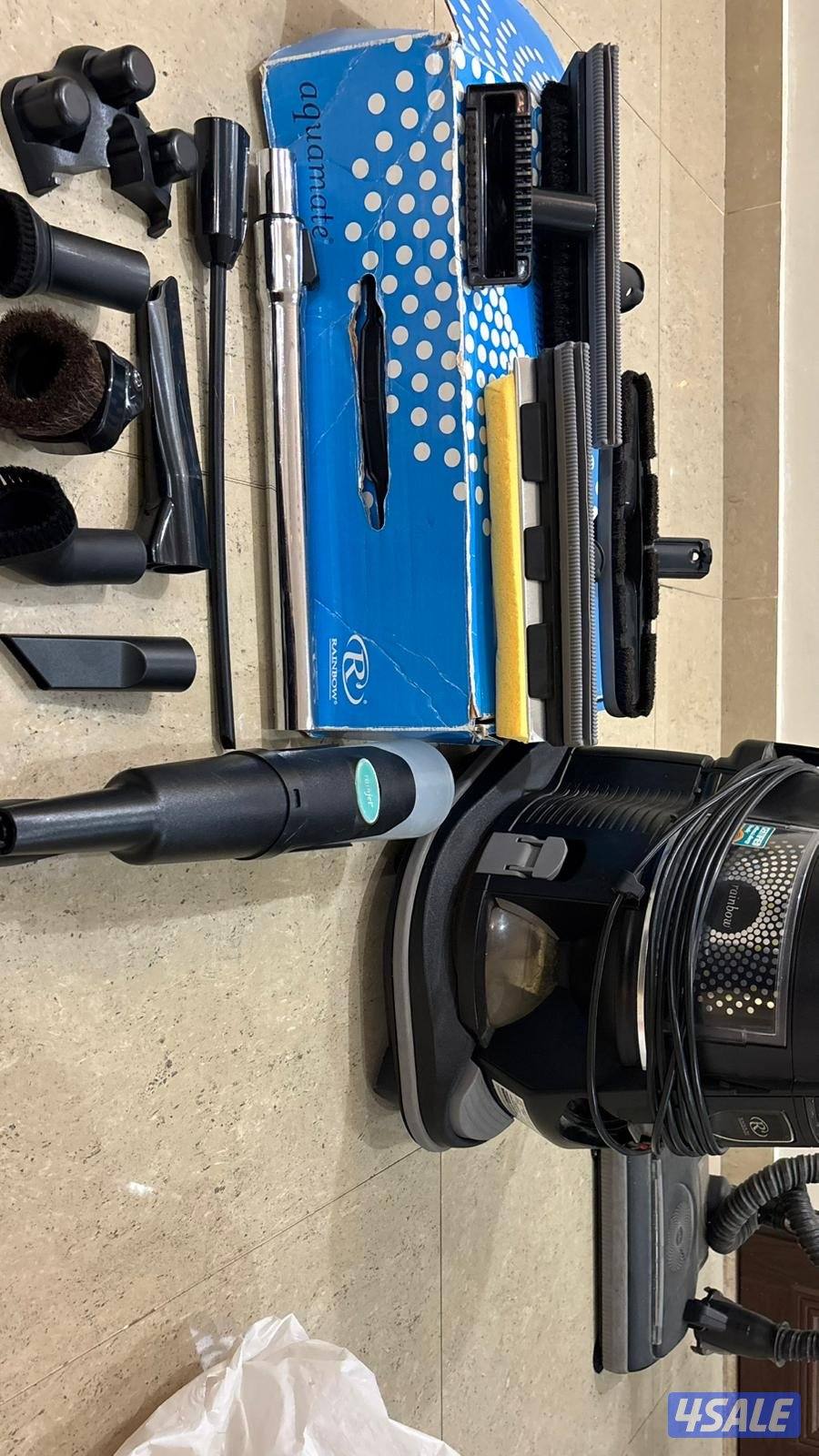 مكنسة غسيل للفرسه و المخدات و الكنب و الارضيه و مع جميع أغراضها9