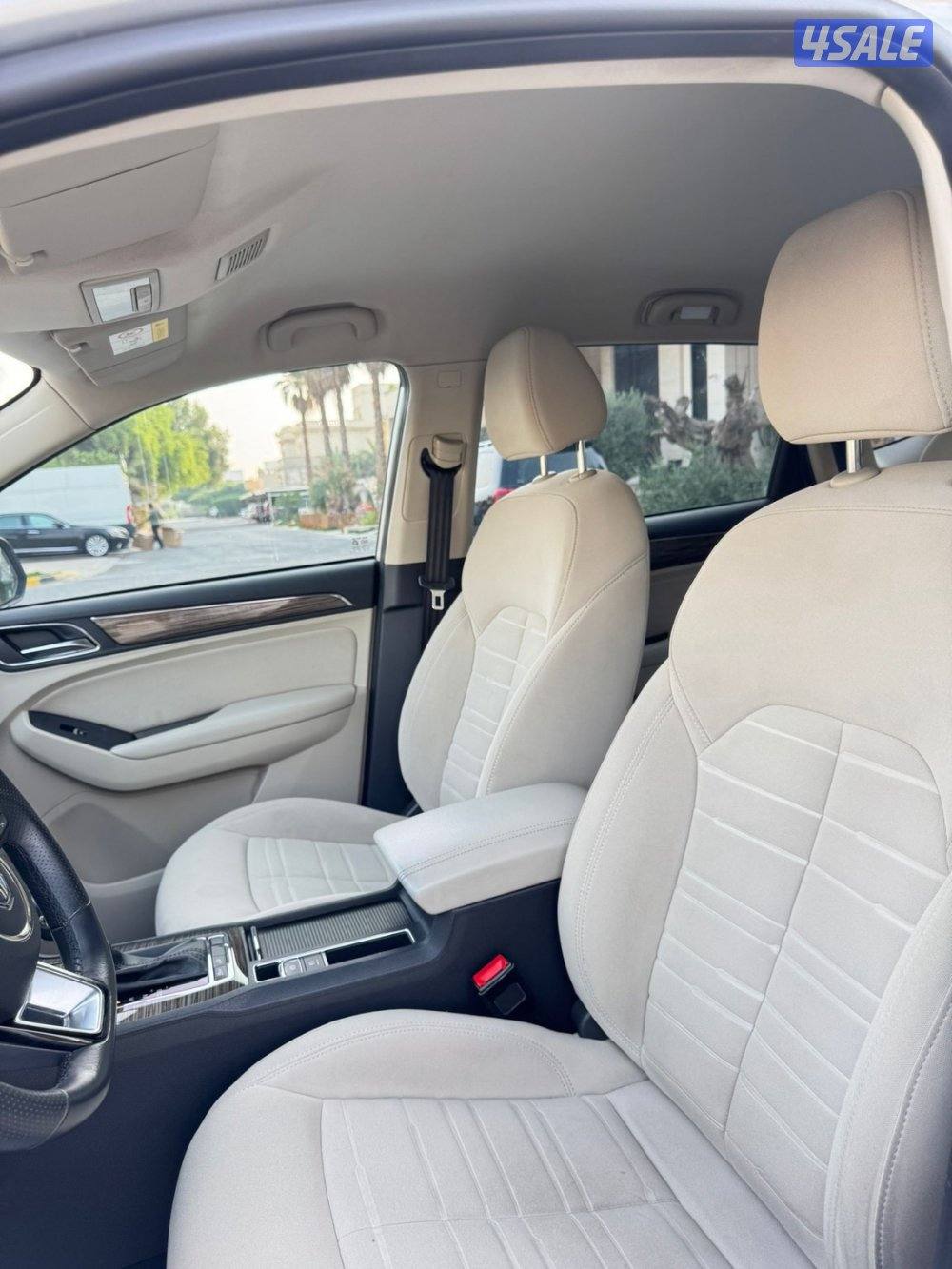 مطلوب ام جي MG0