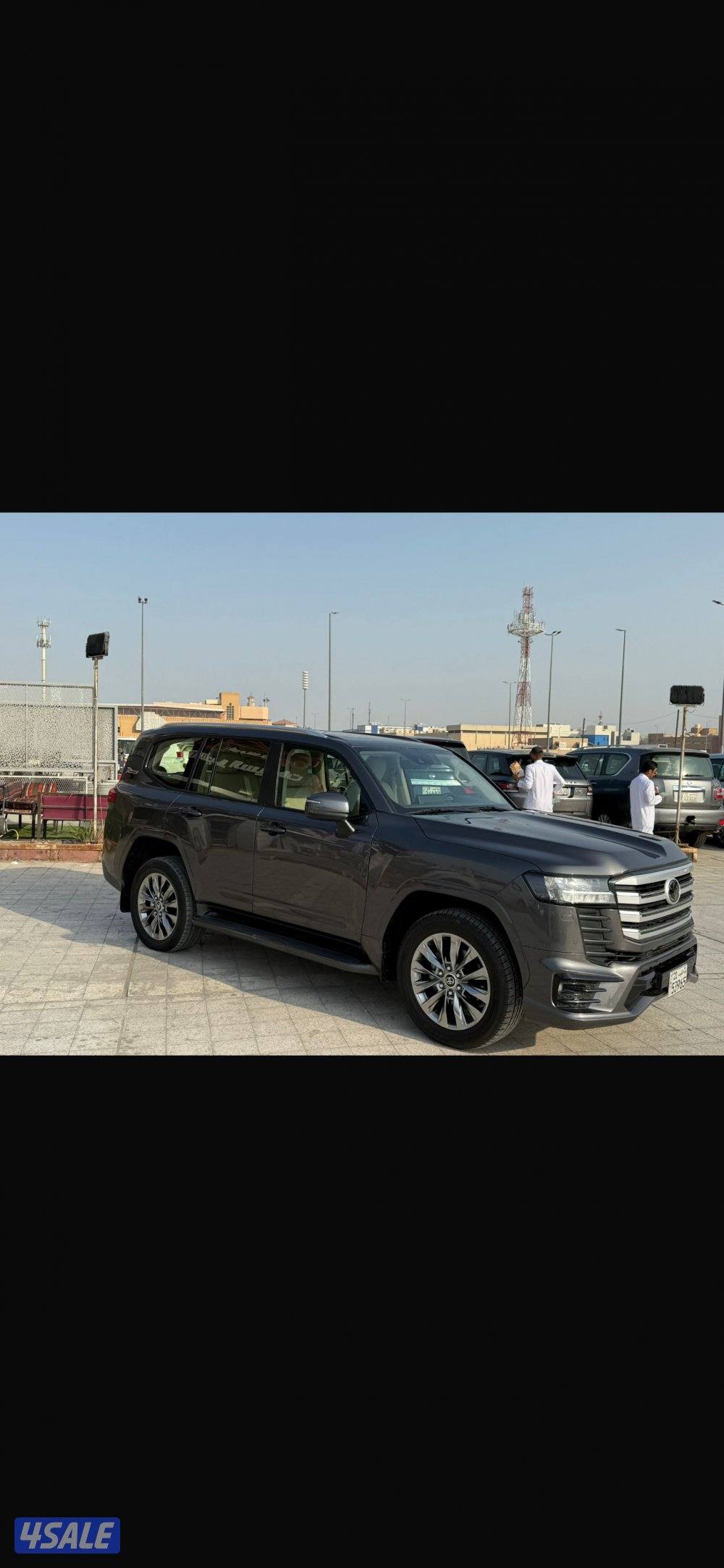 للبيع لاند موديل ٢٠٢٢ عداد ٧٧ شرط الفحص صبغ الوكاله وسيرفس وكاله1