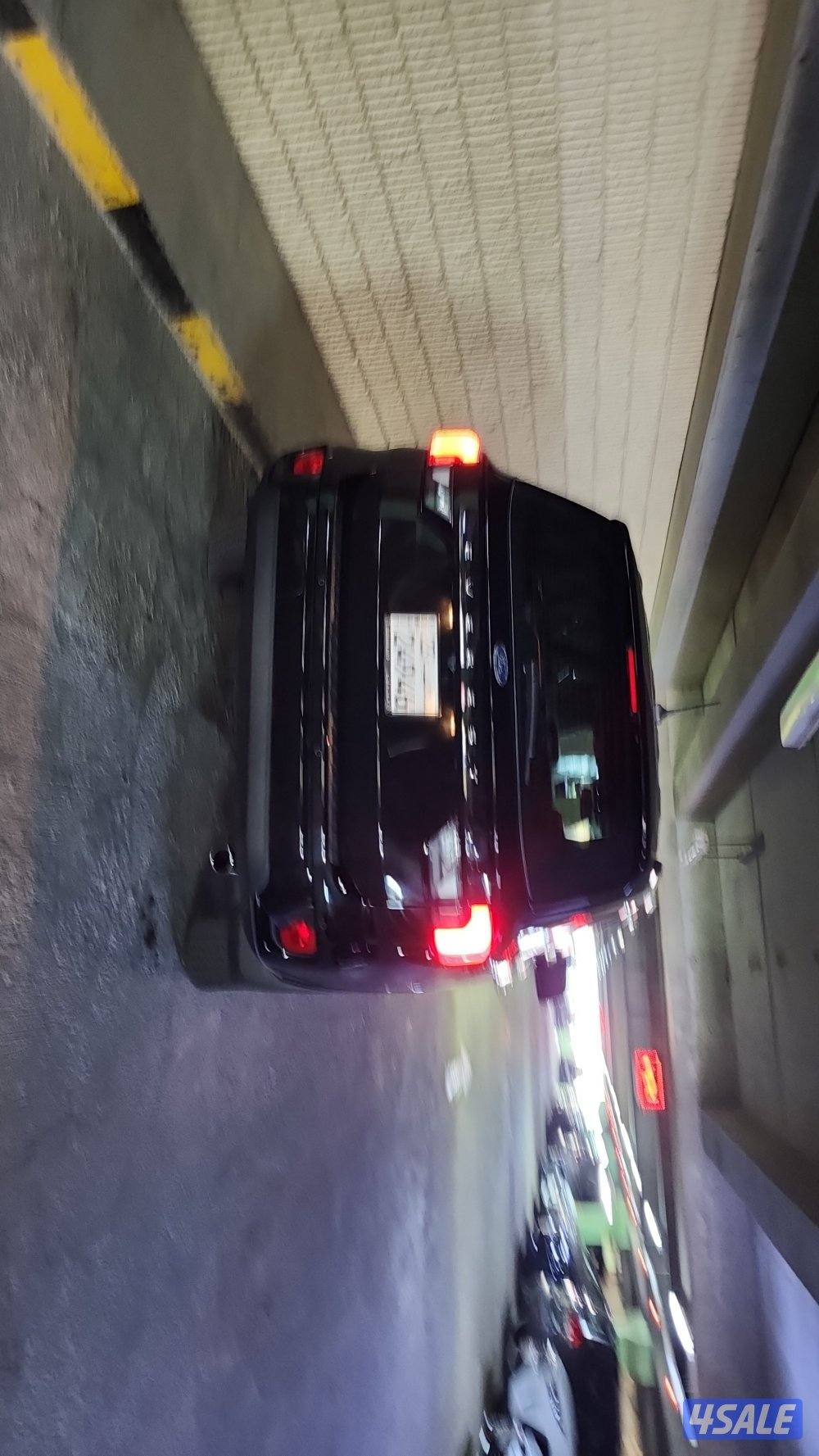 للبيع جيب فورد ايفريست موديل 2025 عداد 14 الف6