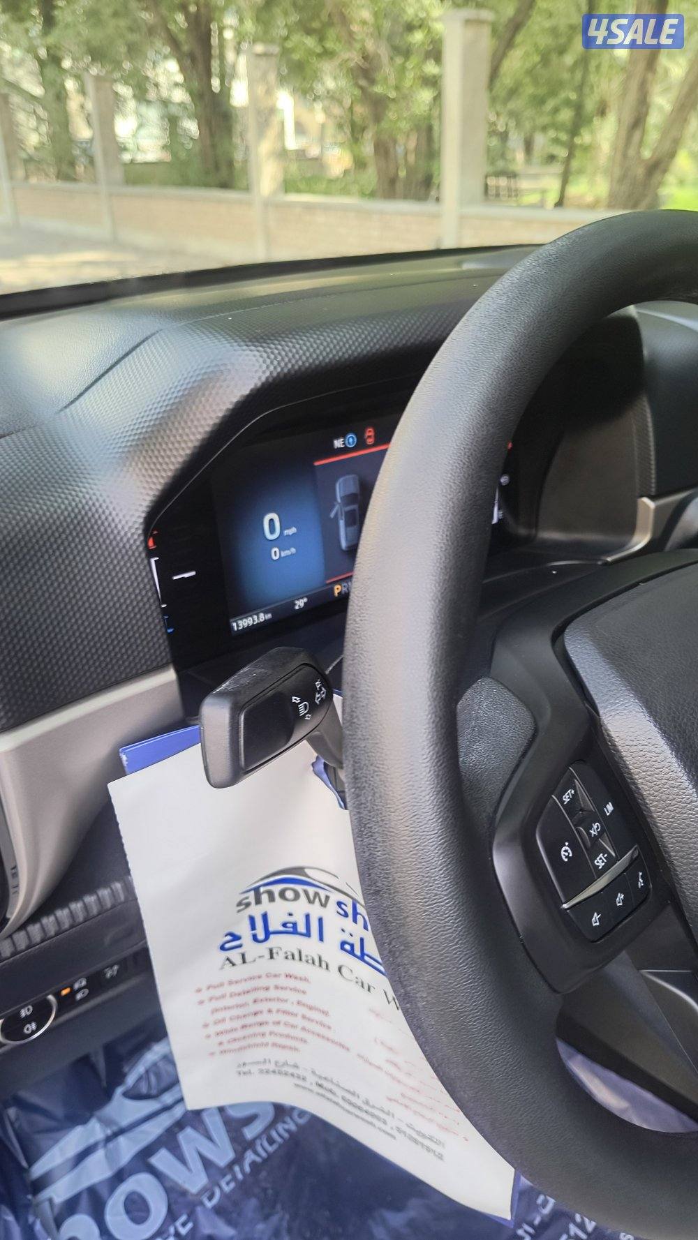 للبيع جيب فورد ايفريست موديل 2025 عداد 14 الف10