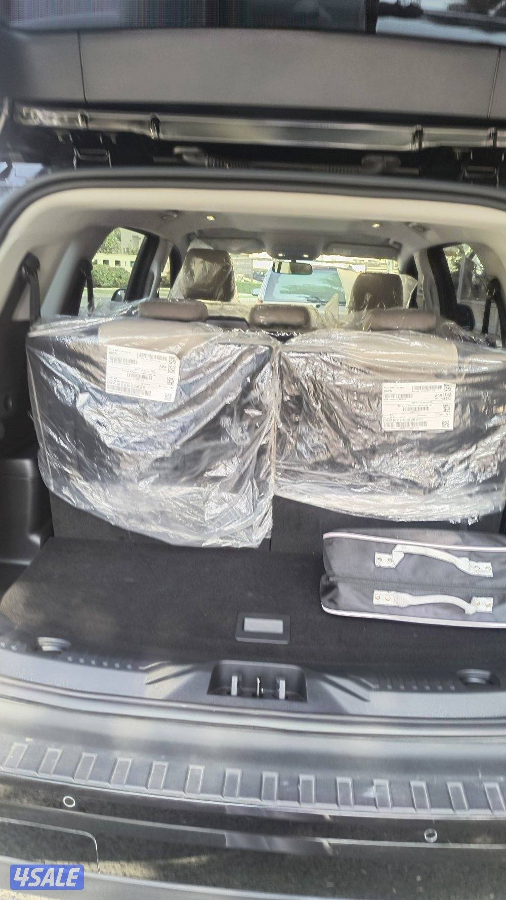 للبيع جيب فورد ايفريست موديل 2025 عداد 14 الف14