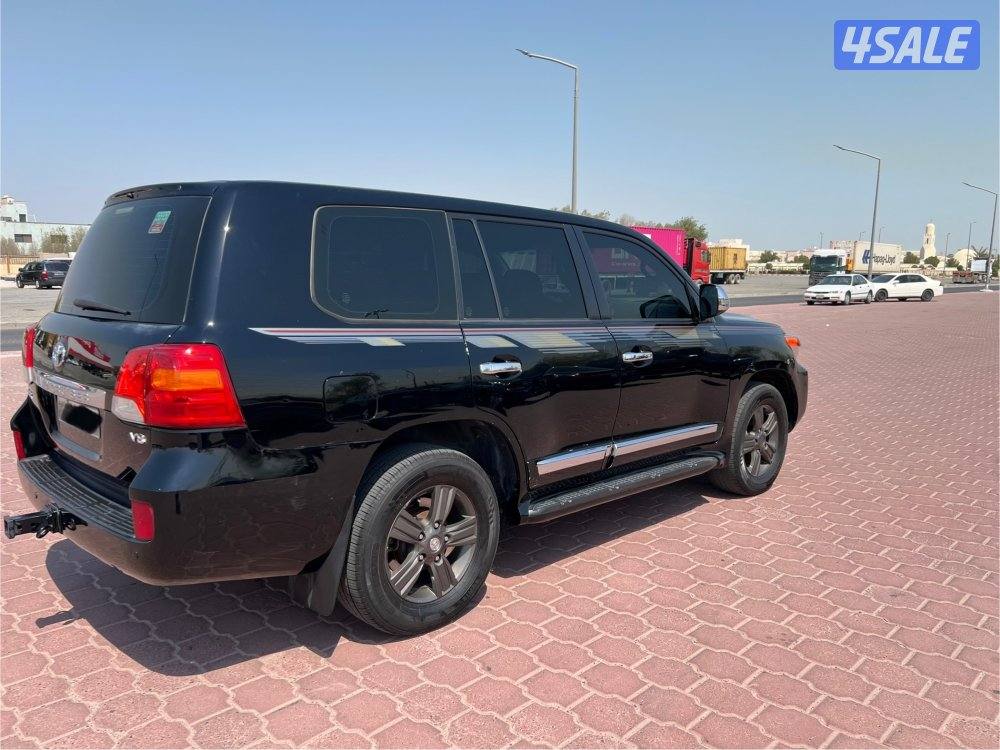 لاند كروزر 20131