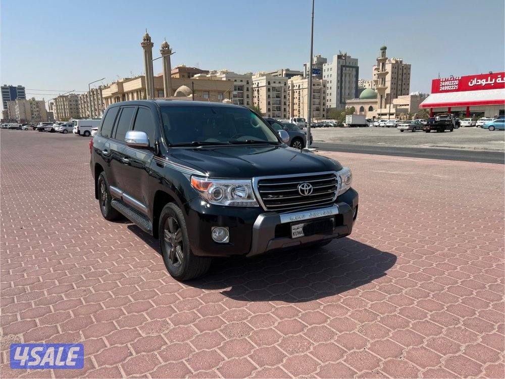 لاند كروزر 20134