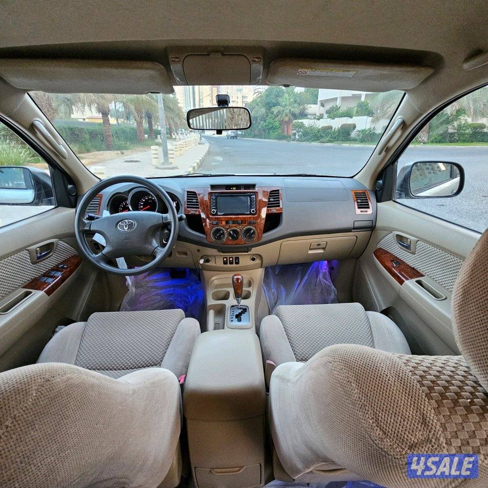 Toyota Fortuner 20109