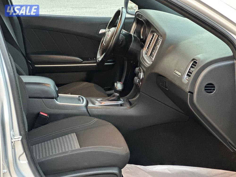 للبيع دودج شارجر ماشي ٤٥ الف كيلو4