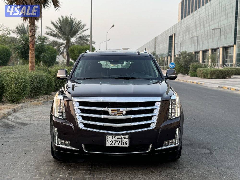 كاديلاك اسكاليد الغانم موديل 2015 بحاله ممتازه جدا2